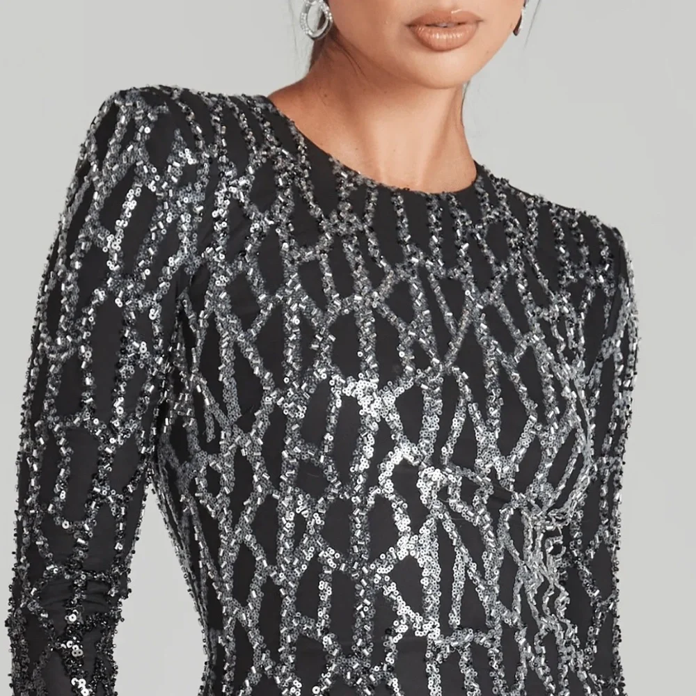 LEXI BLACK DRESS: a sparkling dress perfect for events. - Picture 6 of 8
